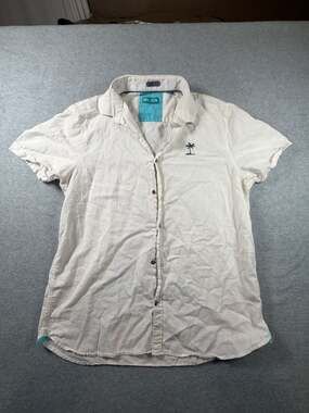 Tenth + Ocean White Linen Blend Short Sleeve Button-Down Palm Tree Embroidery